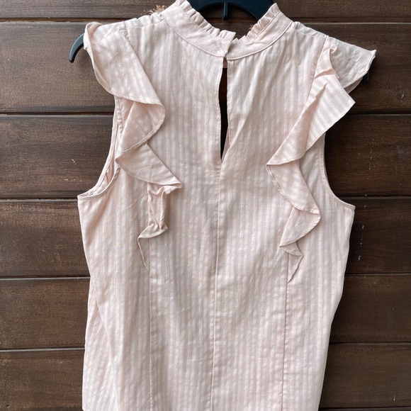 BCBG top - Picture 2 of 3